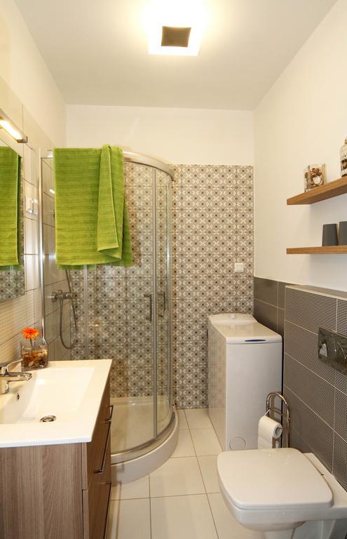Orchidea Apartman Eger Exteriör bild